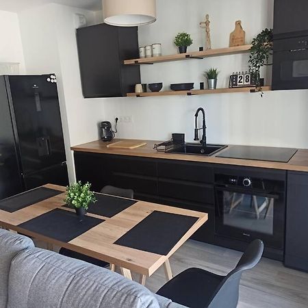 Centre Ville, Parking, Transport En Commun Au Pied De L'Immeuble Bordeaux Esterno foto